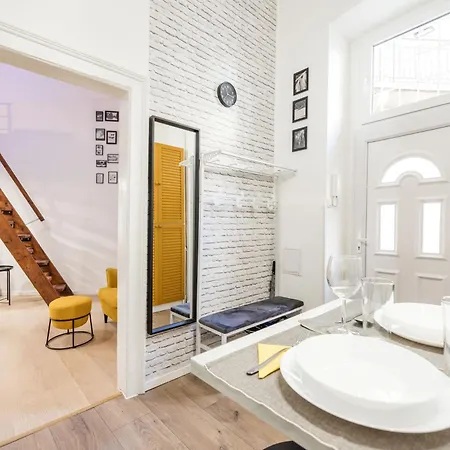 Vibrant Apartamento Budapeste